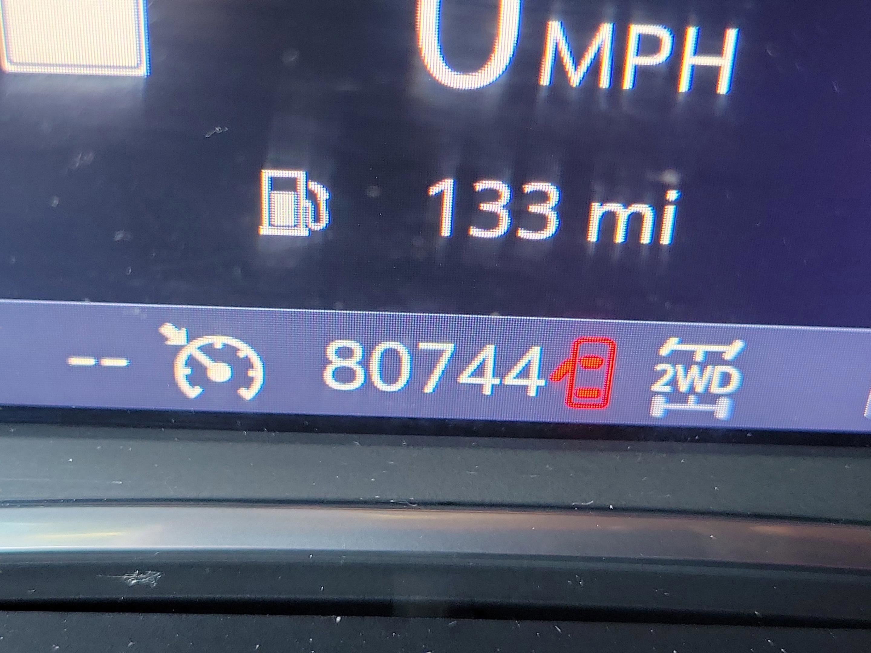 Used 2020 GMC Acadia SLT w/ Premium Package image 26