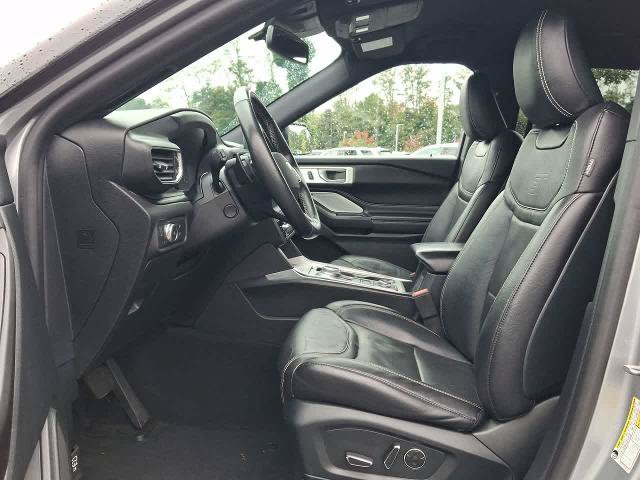 Certified 2020 Ford Explorer ST w/ ST Street Pack AWD/4WD image 17