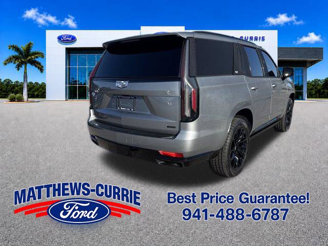 Used 2023 Cadillac Escalade Sport Platinum w/ LPO, ONYX Package AWD/4WD image 4