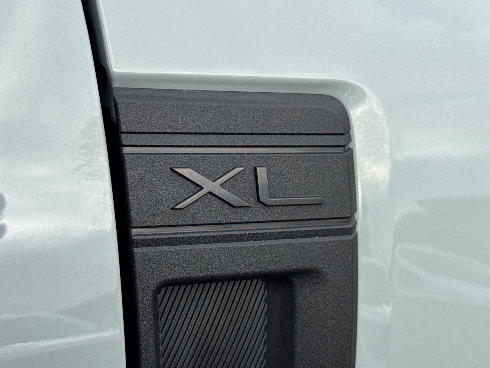 Certified 2024 Ford Maverick XL FWD image 8