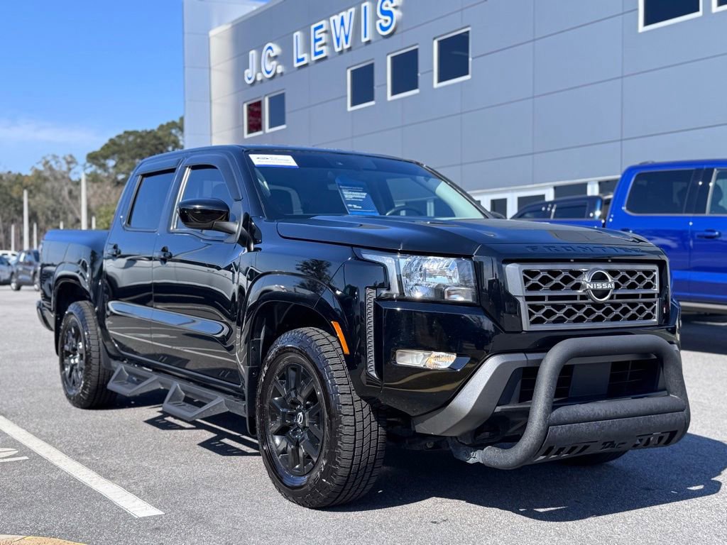 Used 2022 Nissan Frontier SV