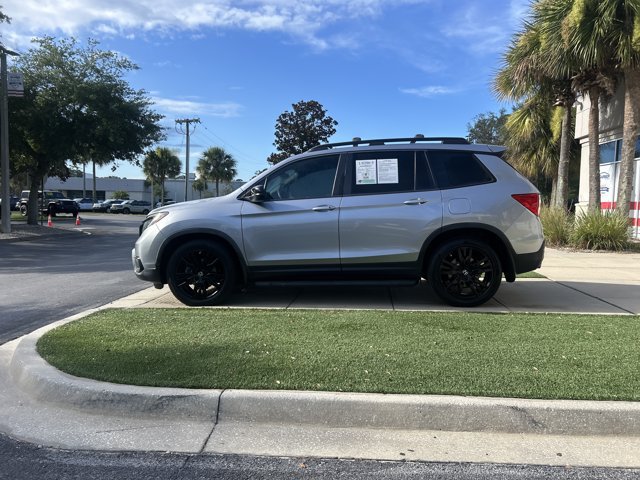 Used 2021 Honda Passport Sport image 11