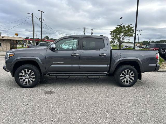 Used 2023 Toyota Tacoma Limited AWD/4WD image 7