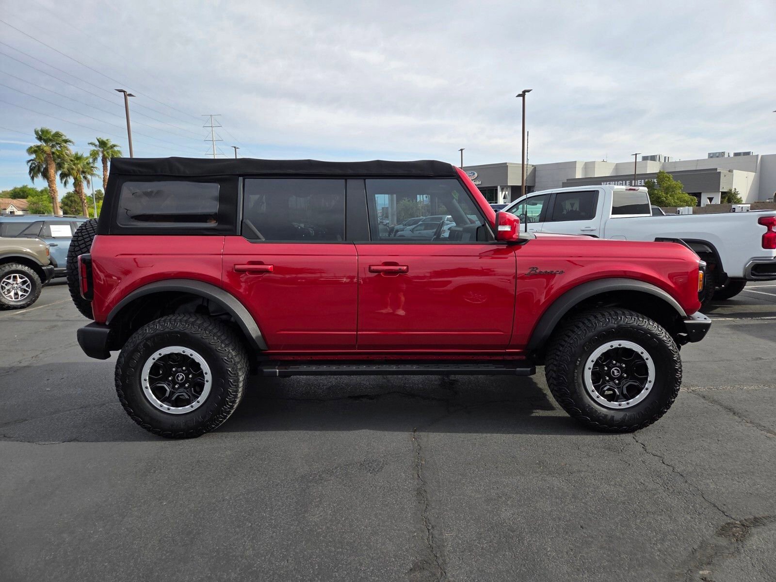 Certified 2021 Ford Bronco Outer Banks w/ Sasquatch Package image 6