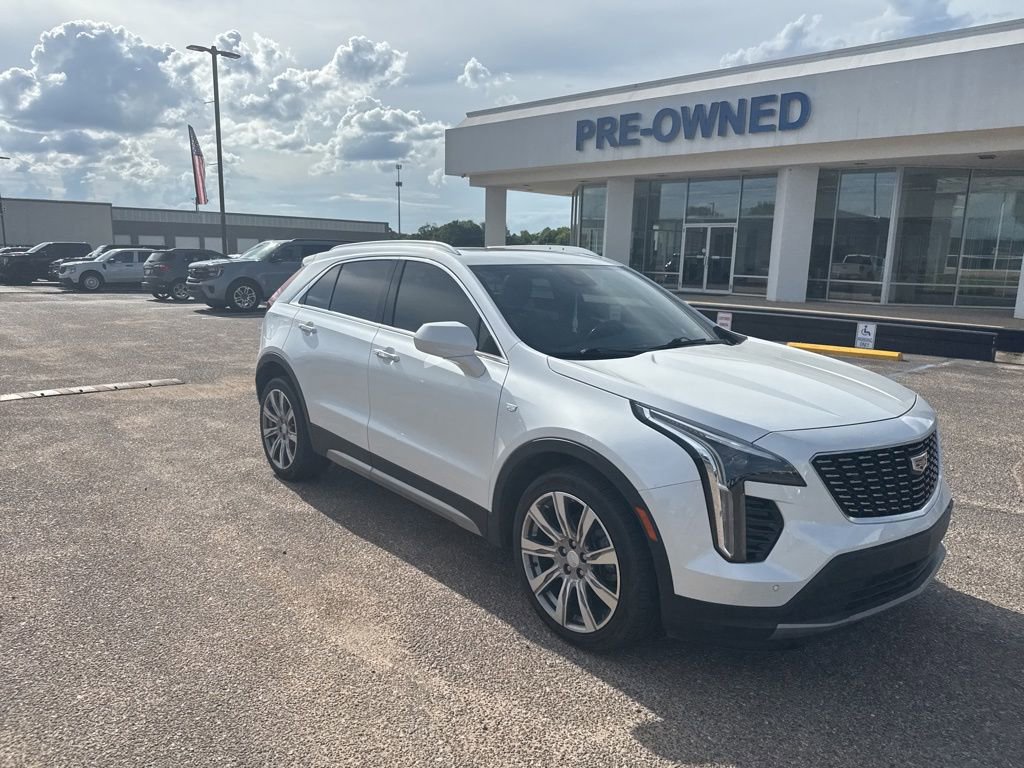 Used 2019 Cadillac XT4 Premium Luxury w/ Driver Assist Package FWD image 19