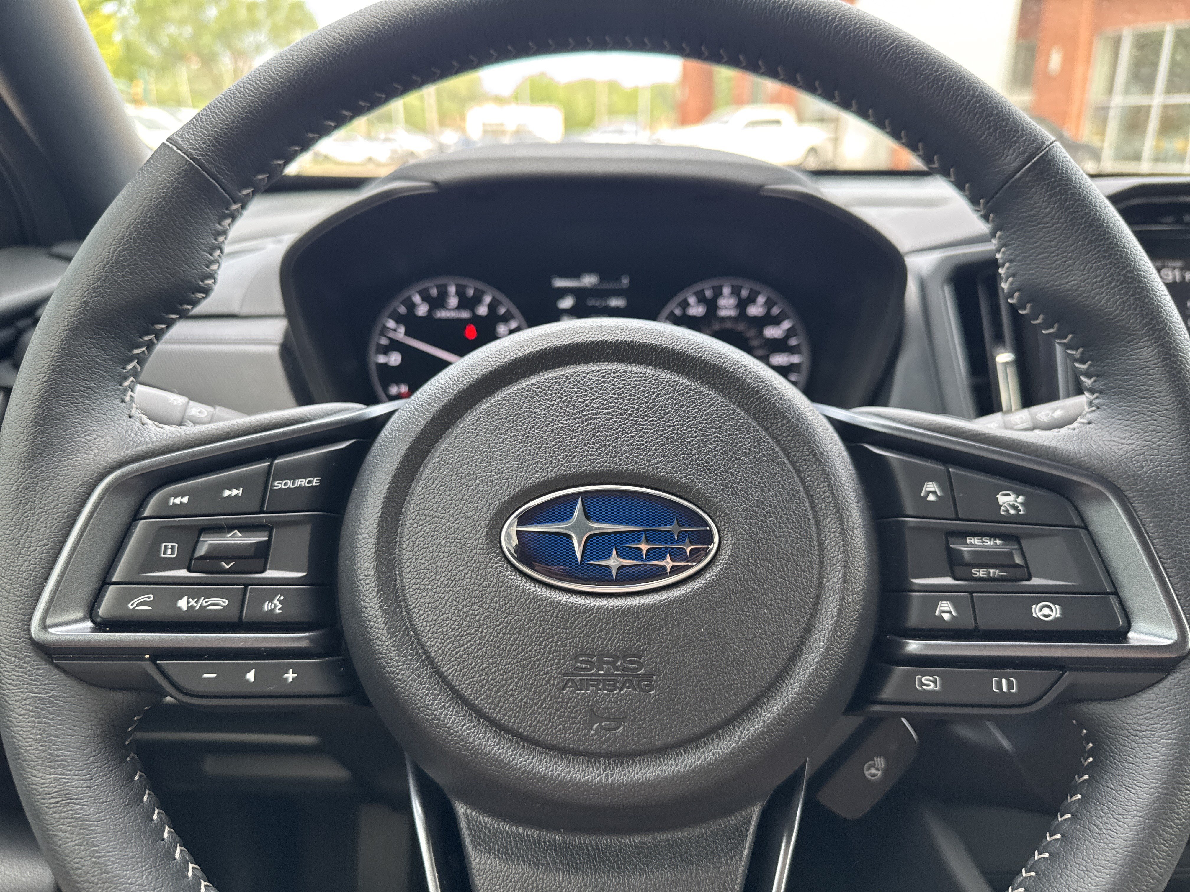 Used 2025 Subaru Forester Limited w/ Popular Package #2 AWD/4WD image 15