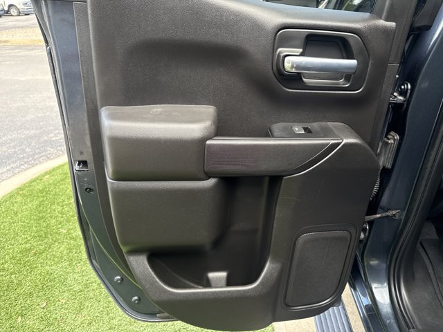 Used 2022 Chevrolet Silverado 1500 Custom RWD image 18
