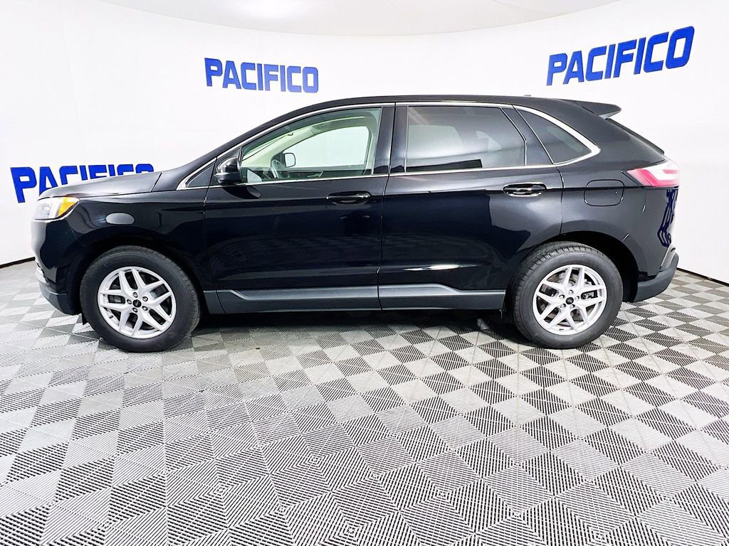 Certified 2024 Ford Edge SEL AWD/4WD image 5