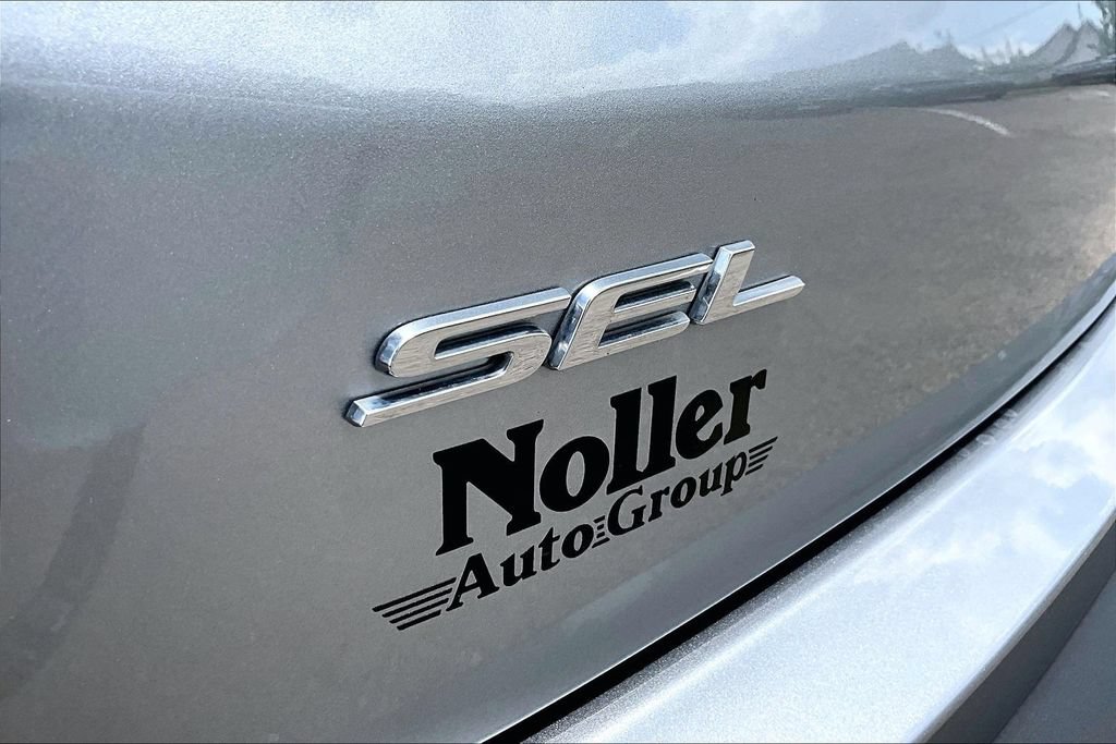 Certified 2023 Ford Edge SEL w/ Convenience Package AWD/4WD image 8