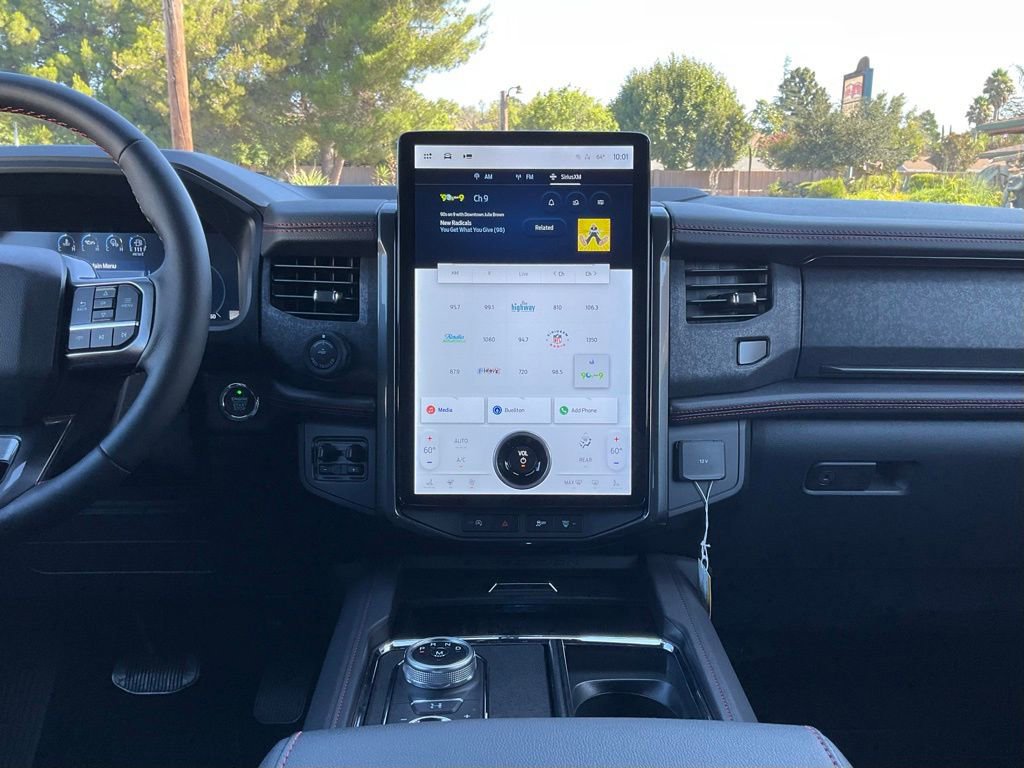 Certified 2024 Ford Expedition Limited image 77