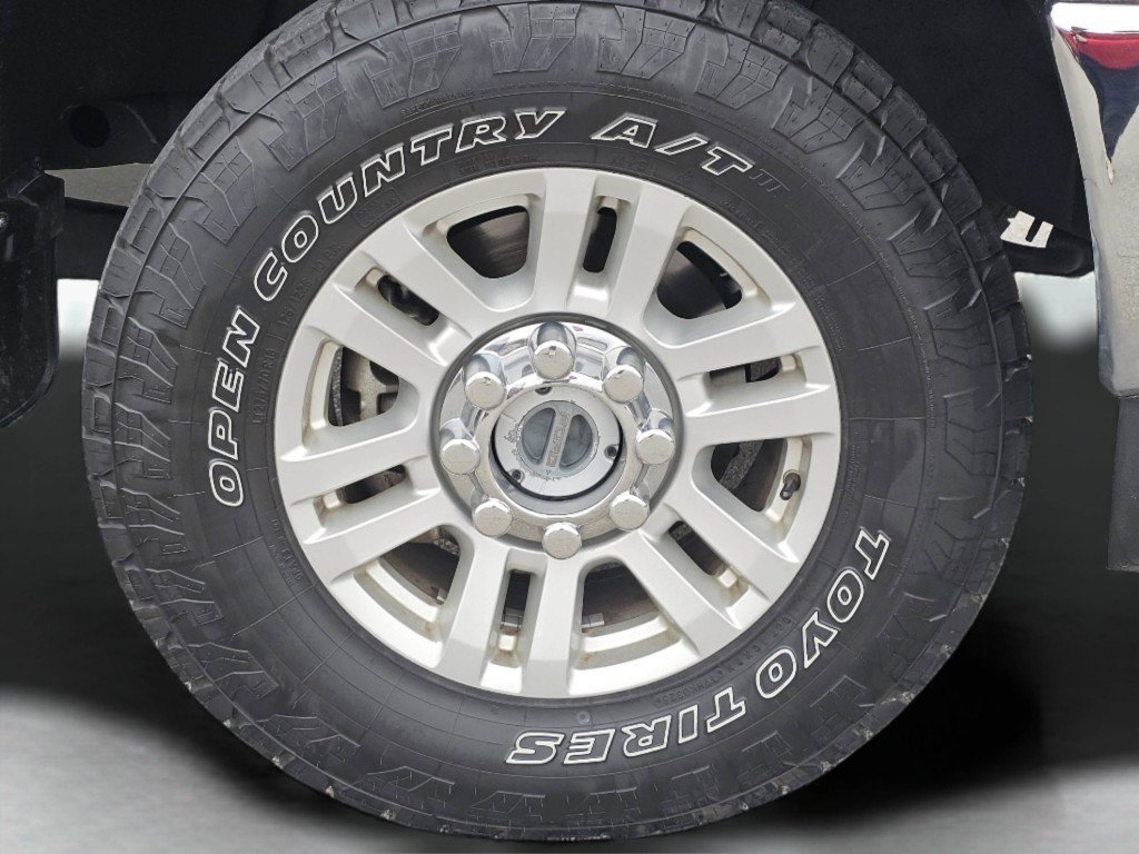 Certified 2017 Ford F250 XLT w/ XLT Value Package image 32