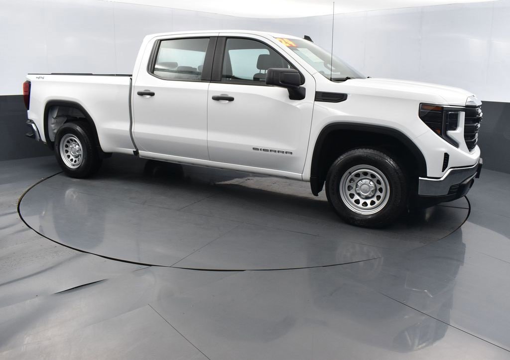 Used 2024 GMC Sierra 1500 Pro w/ Trailering Package image 6