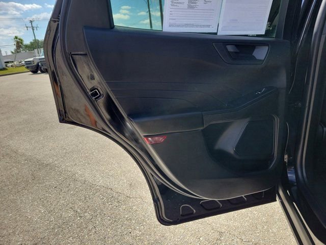 Certified 2025 Ford Escape Active FWD image 13