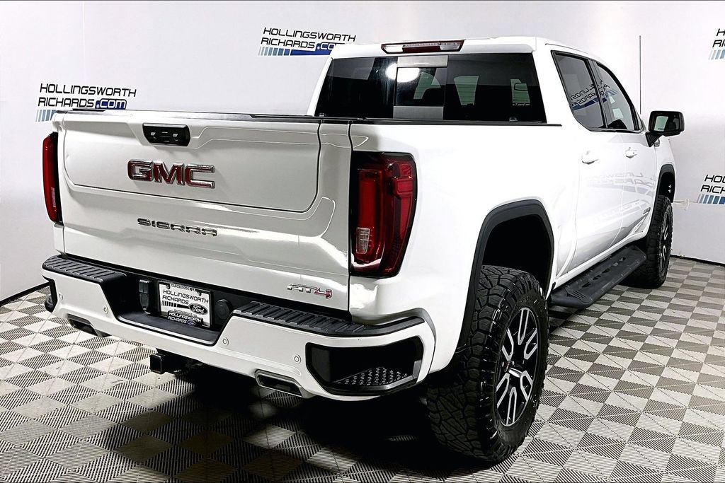 Used 2023 GMC Sierra 1500 AT4 w/ AT4 Premium Package AWD/4WD image 9