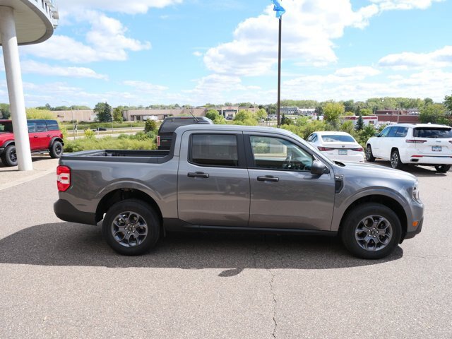 Certified 2026 Ford Maverick XLT AWD/4WD image 4
