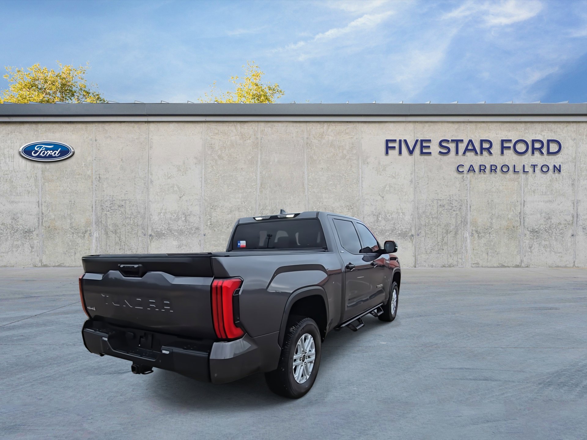 Used 2022 Toyota Tundra SR5 image 9