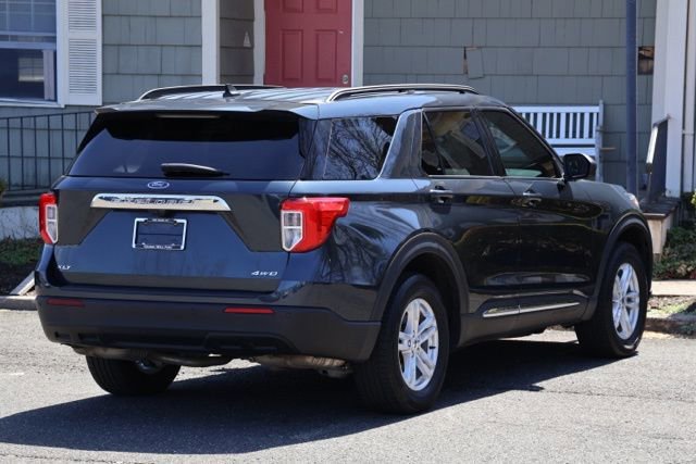Certified 2023 Ford Explorer XLT image 4