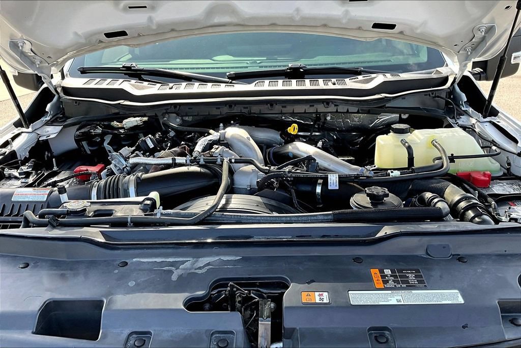 Certified 2025 Ford F250 XLT AWD/4WD image 33