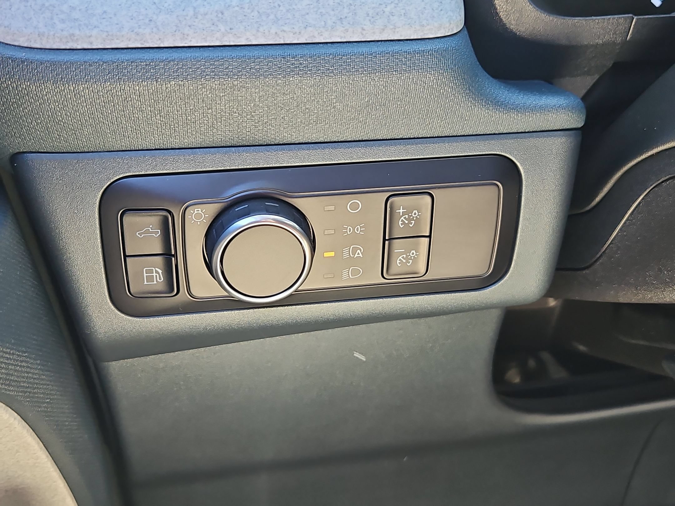Certified 2024 Ford Maverick XLT FWD image 15