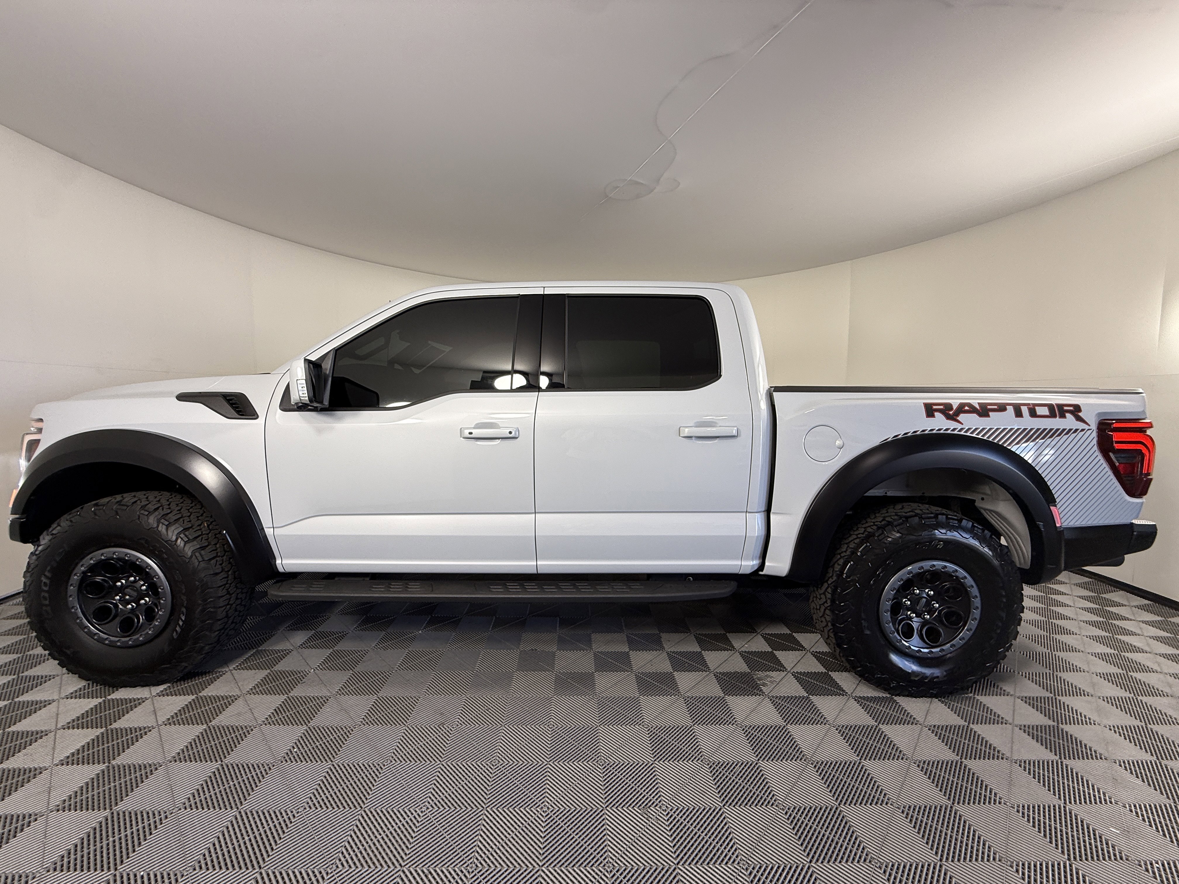 Certified 2025 Ford F150 Raptor image 5