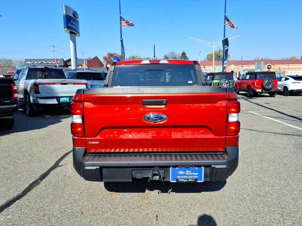 Certified 2024 Ford Maverick Lariat FWD image 7