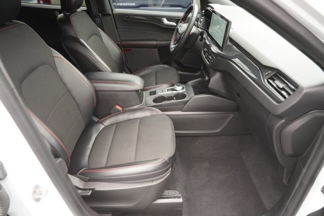 Certified 2023 Ford Escape ST-Line w/ Tech Pack #1 FWD image 18