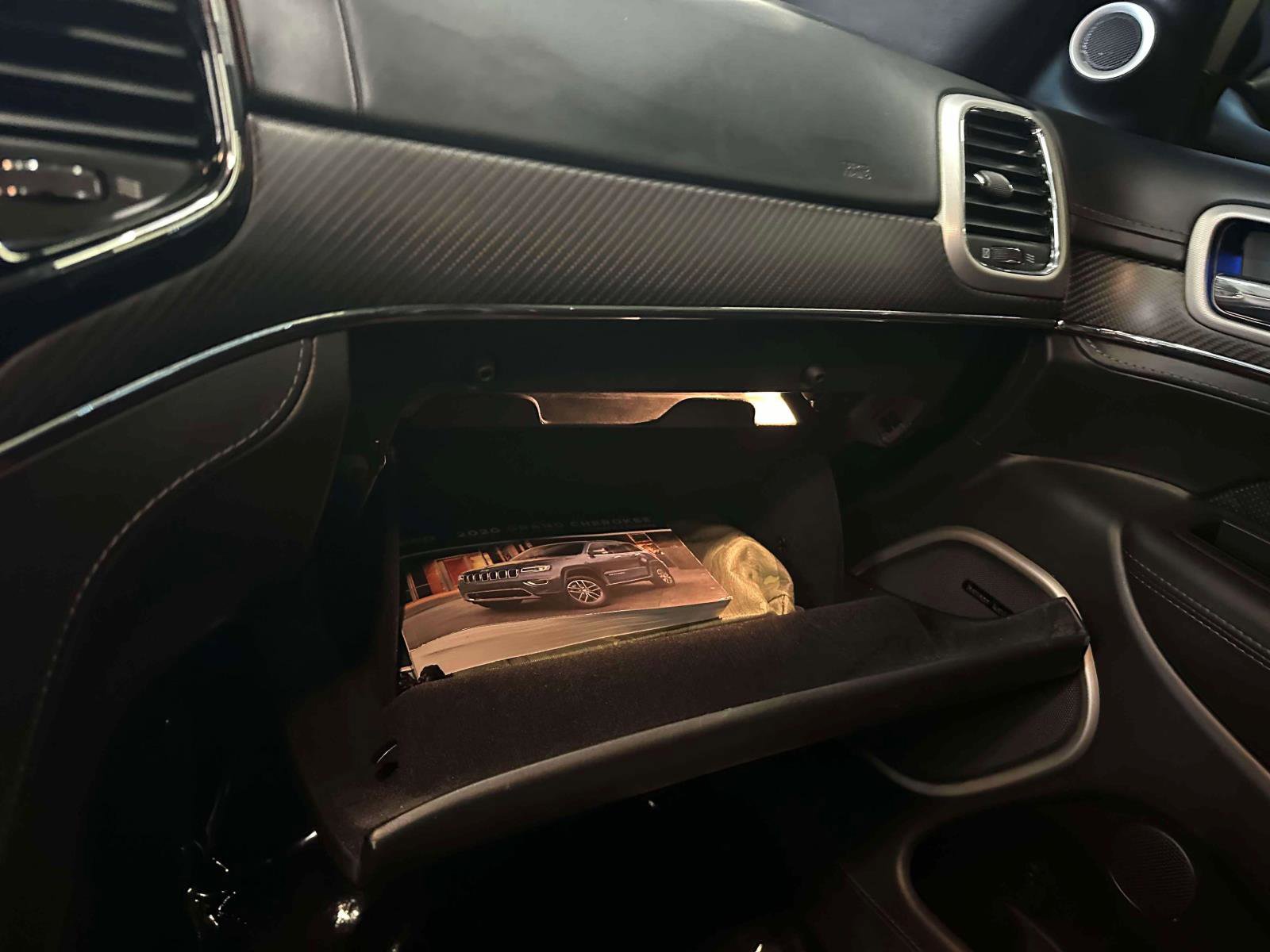 Used 2020 Jeep Grand Cherokee SRT image 32