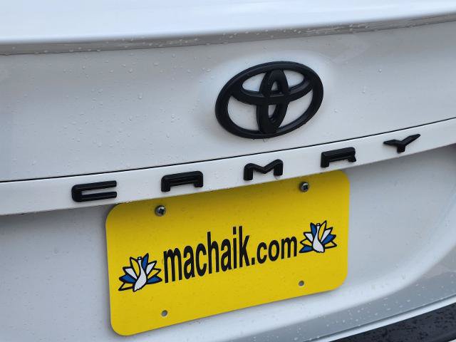 Used 2024 Toyota Camry SE FWD image 11