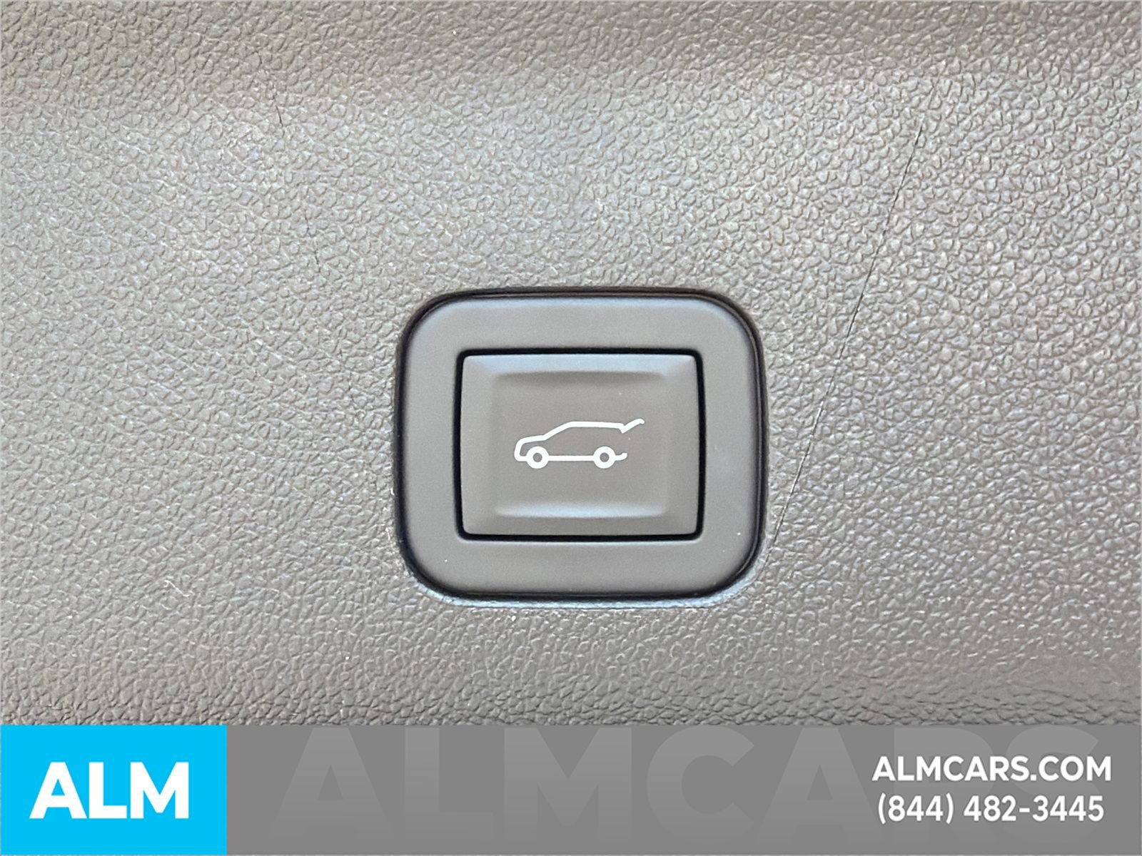 Used 2025 Chevrolet Tahoe LT AWD/4WD image 22