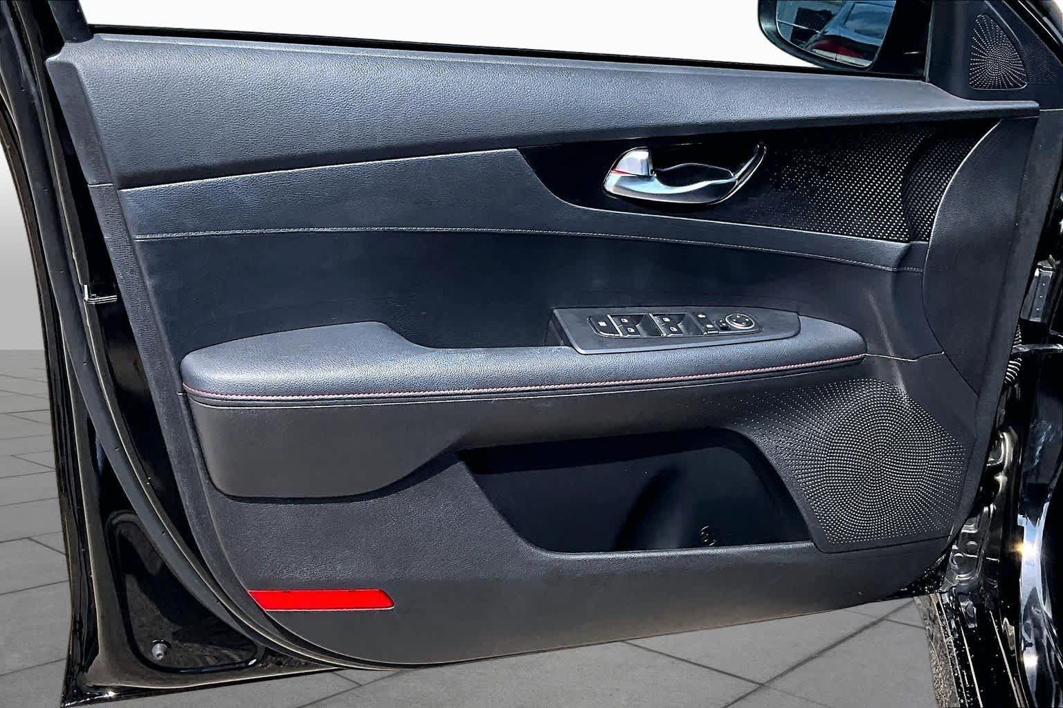 Used 2023 Kia Forte GT FWD image 22