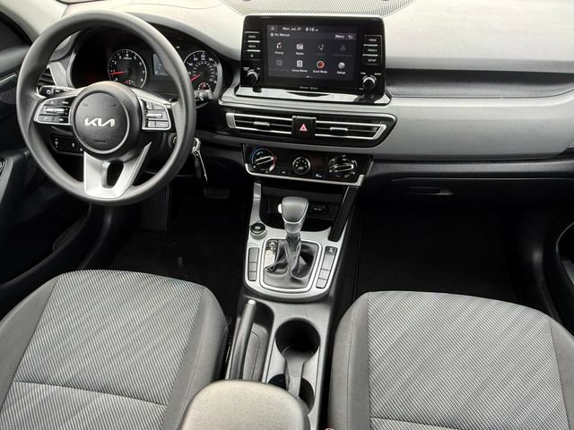 Used 2023 Kia Seltos LX AWD/4WD image 34