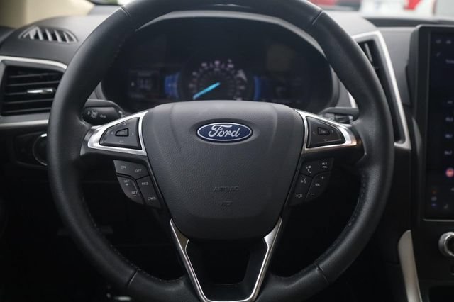 Certified 2024 Ford Edge SEL AWD/4WD image 8