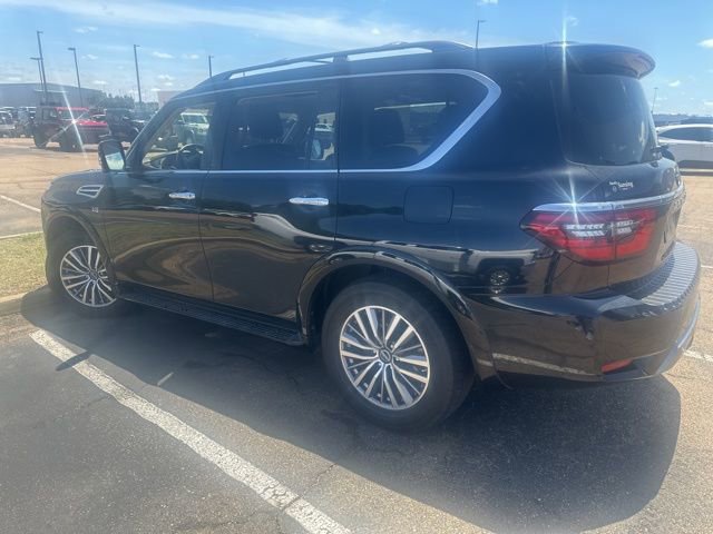 Used 2021 Nissan Armada SL w/ Captain's Chairs Package AWD/4WD image 3