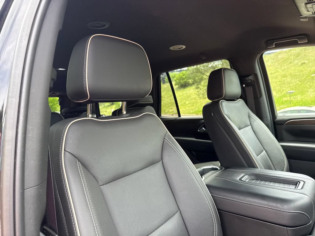 Used 2024 Chevrolet Tahoe Premier AWD/4WD image 29