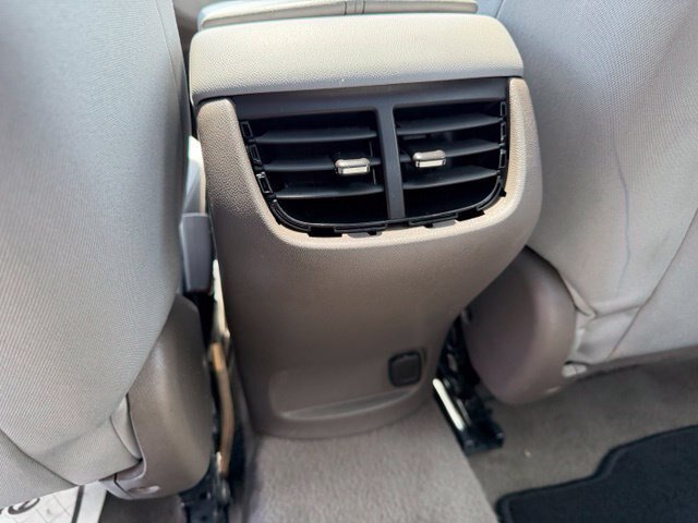 Used 2024 Chevrolet Malibu LT FWD image 29