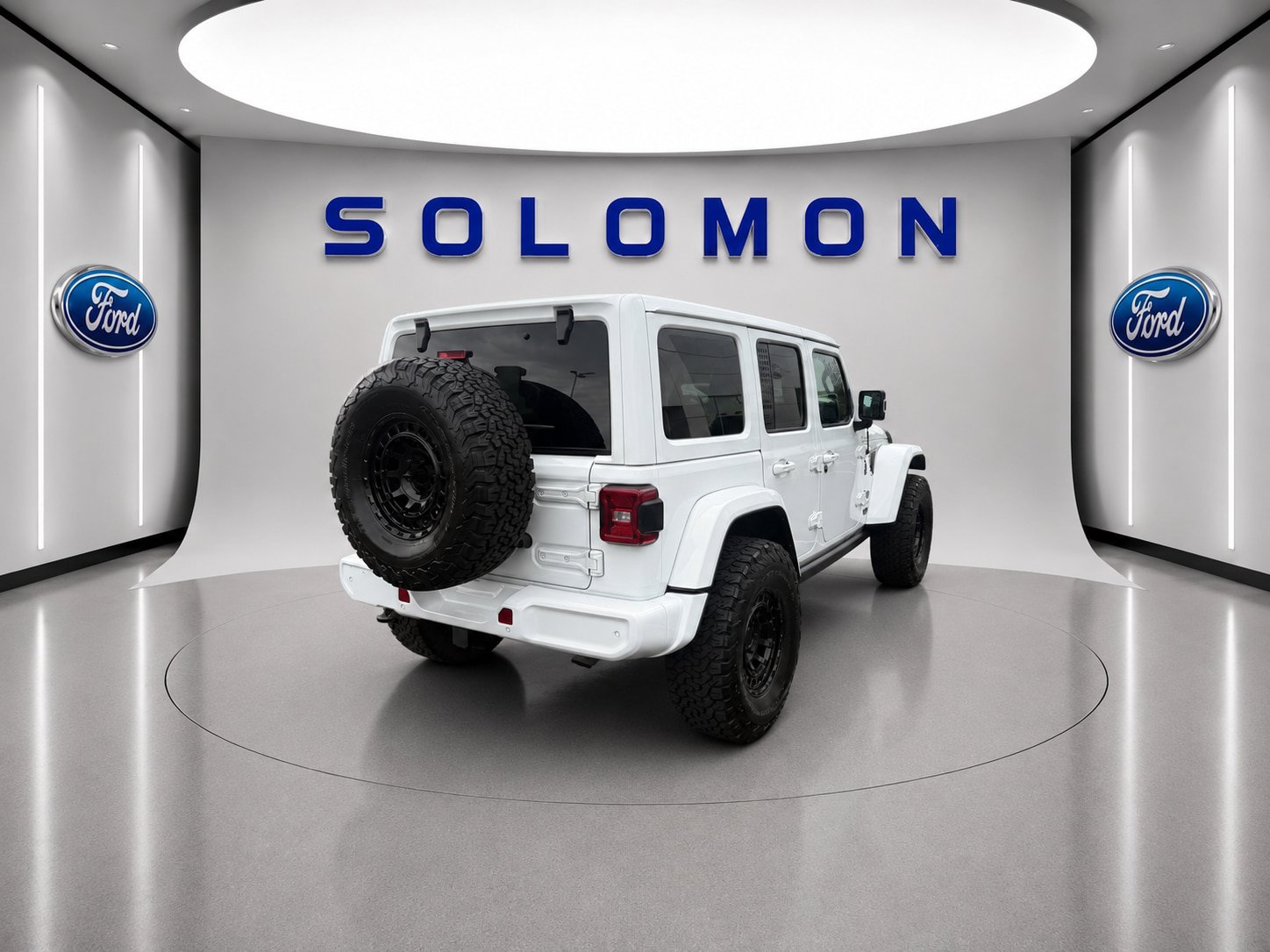Used 2021 Jeep Wrangler Unlimited Sahara AWD/4WD image 5