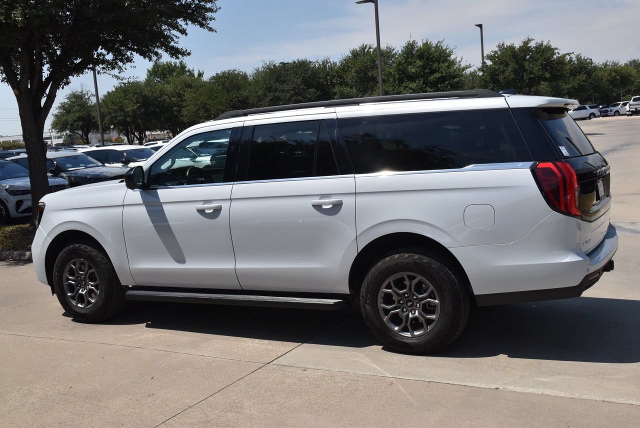 Certified 2025 Ford Expedition Max Active RWD image 11