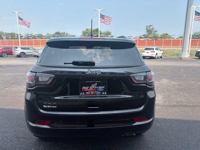 Used 2022 Jeep Compass High Altitude AWD/4WD image 3