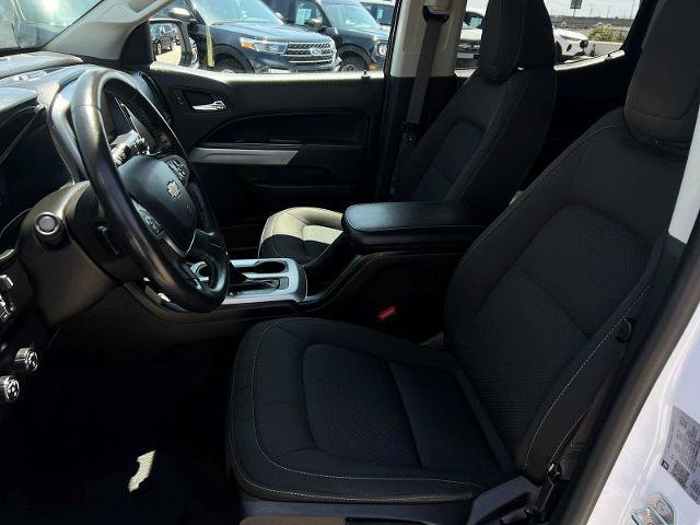 Used 2021 Chevrolet Colorado LT w/ Safety Package image 17