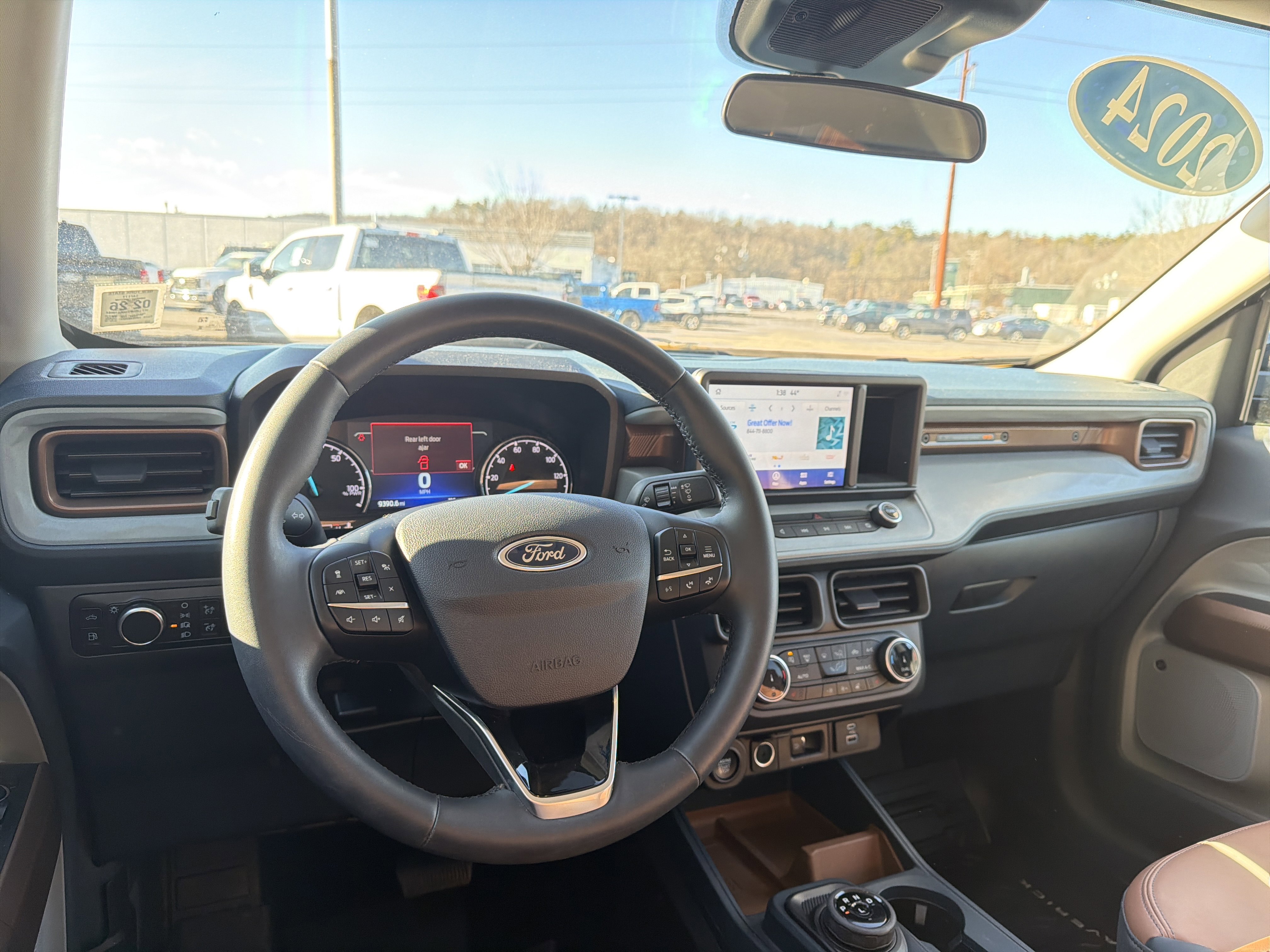 Certified 2024 Ford Maverick Lariat image 15