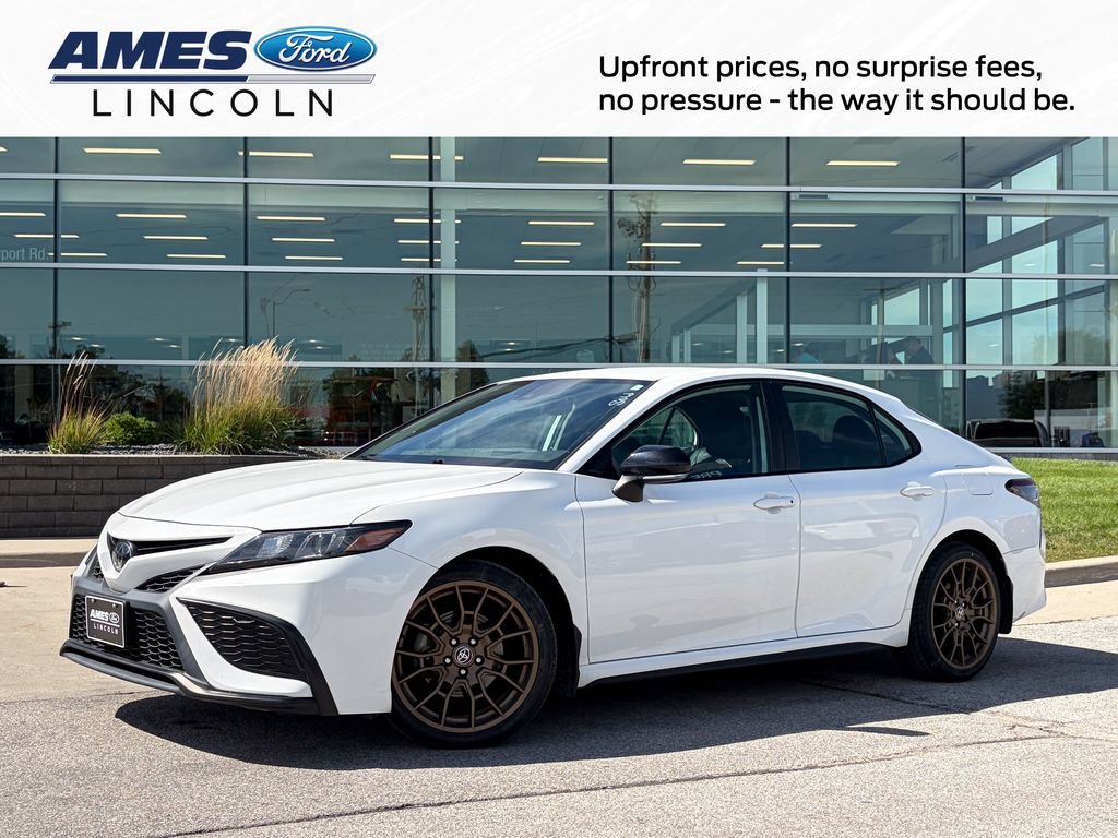 Used 2023 Toyota Camry SE w/ Convenience Package
