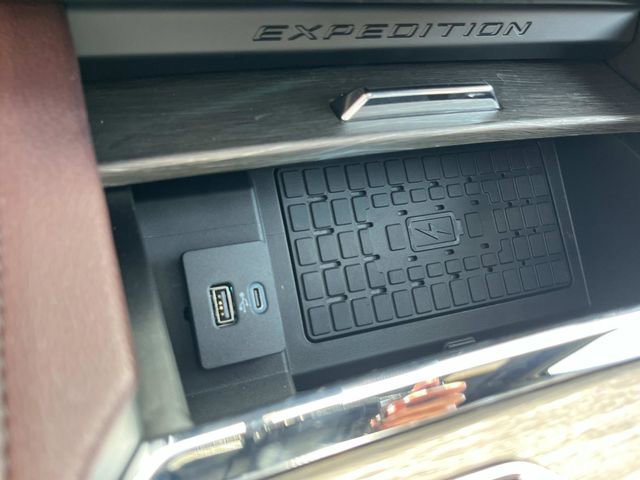 Certified 2023 Ford Expedition Limited RWD image 41
