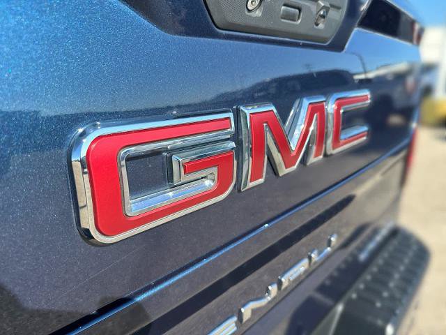 Used 2021 GMC Sierra 1500 Denali w/ Driver Alert Package II AWD/4WD image 12