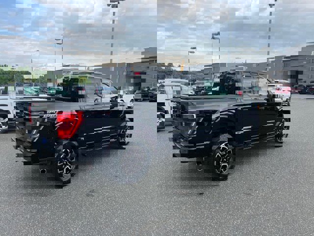 Certified 2022 Ford F150 XLT w/ Equipment Group 302A High image 4