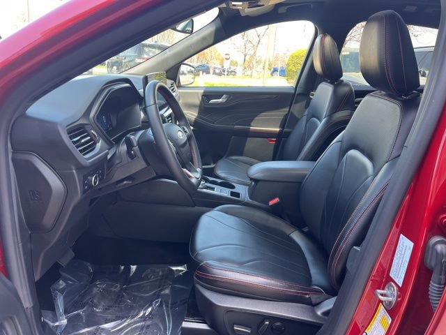Certified 2025 Ford Escape ST-Line Elite w/ Premium Technology Package AWD/4WD image 25