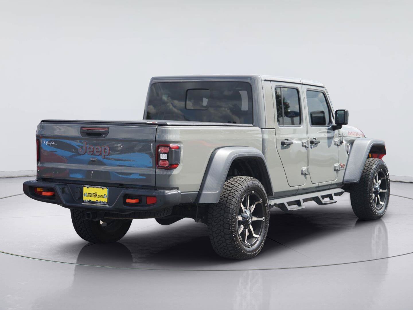 Used 2020 Jeep Gladiator Mojave AWD/4WD image 6