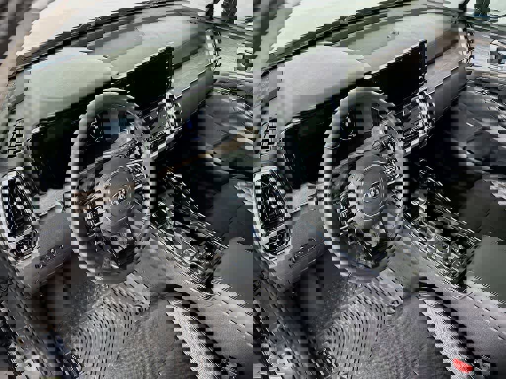 Used 2021 Kia Sorento SX Prestige image 9