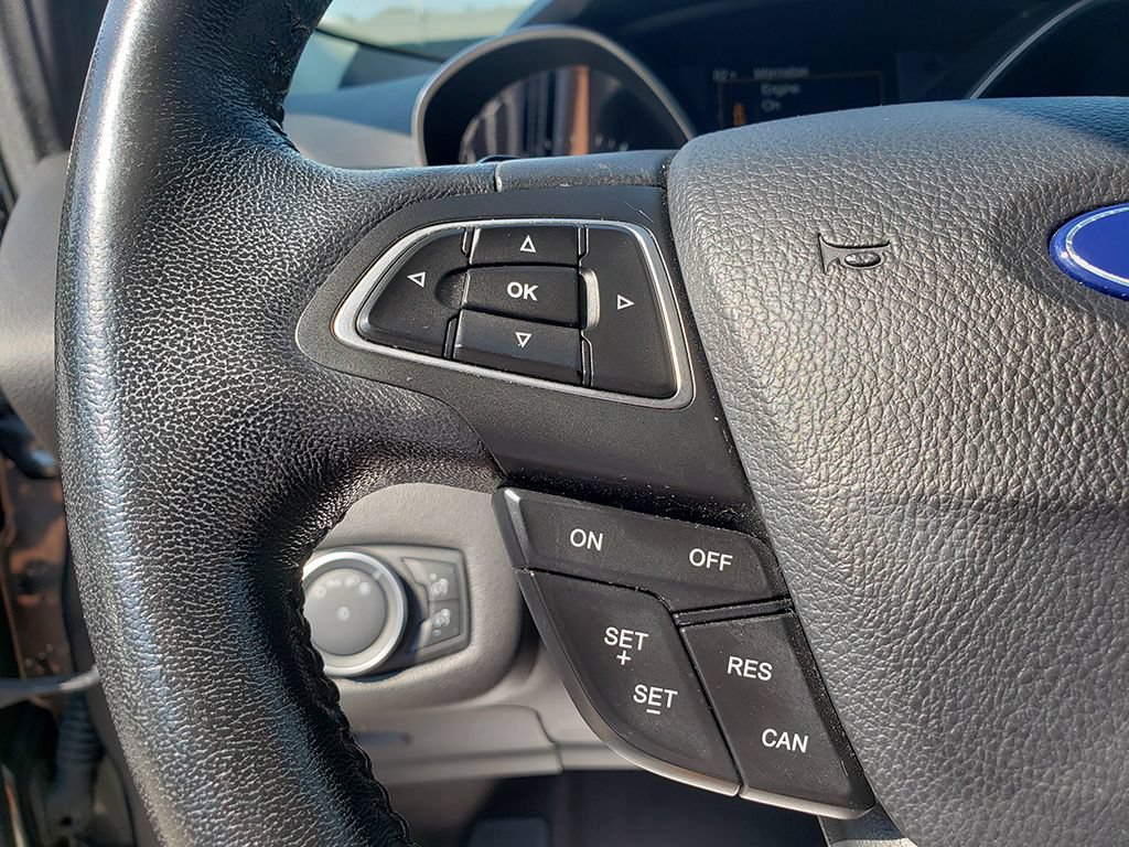 Certified 2017 Ford Escape Titanium FWD image 26