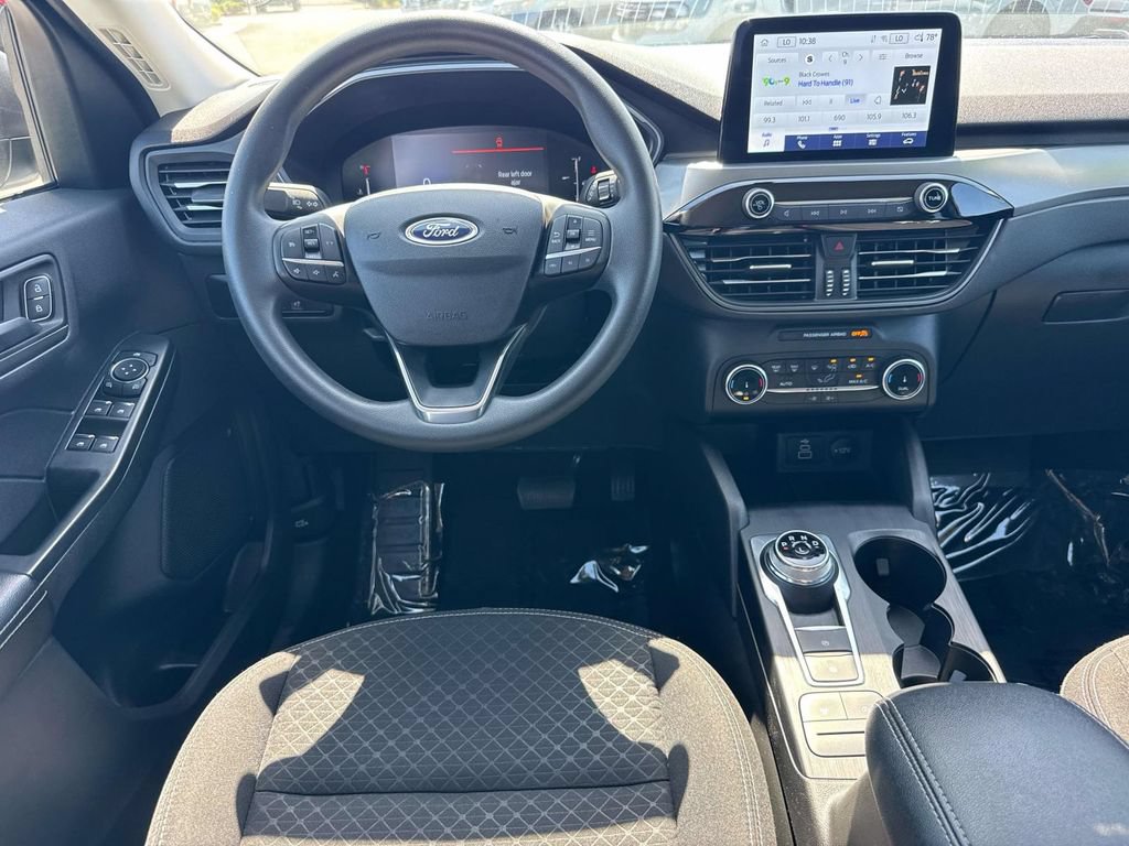 Certified 2025 Ford Escape Active FWD image 15