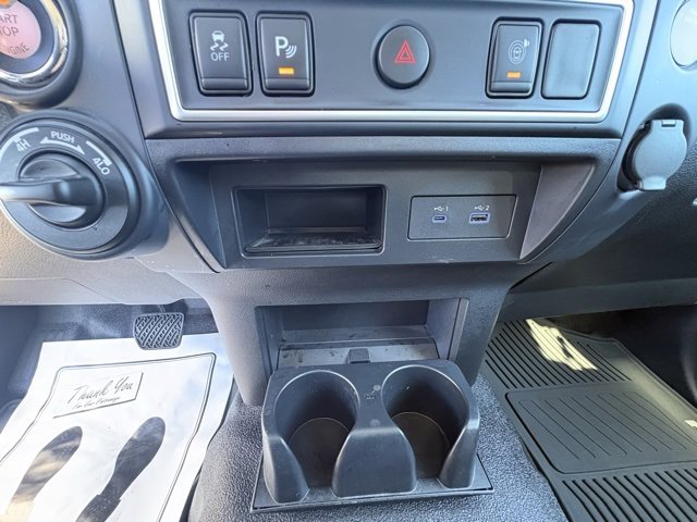 Used 2020 Nissan Titan S w/ S Utility Package image 33
